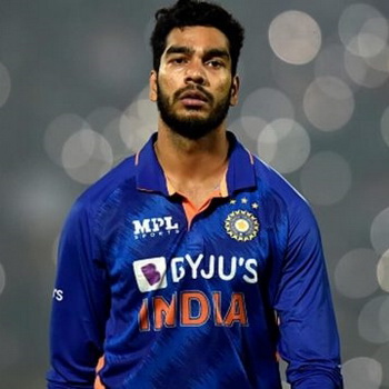 Venkatesh Iyer Biography